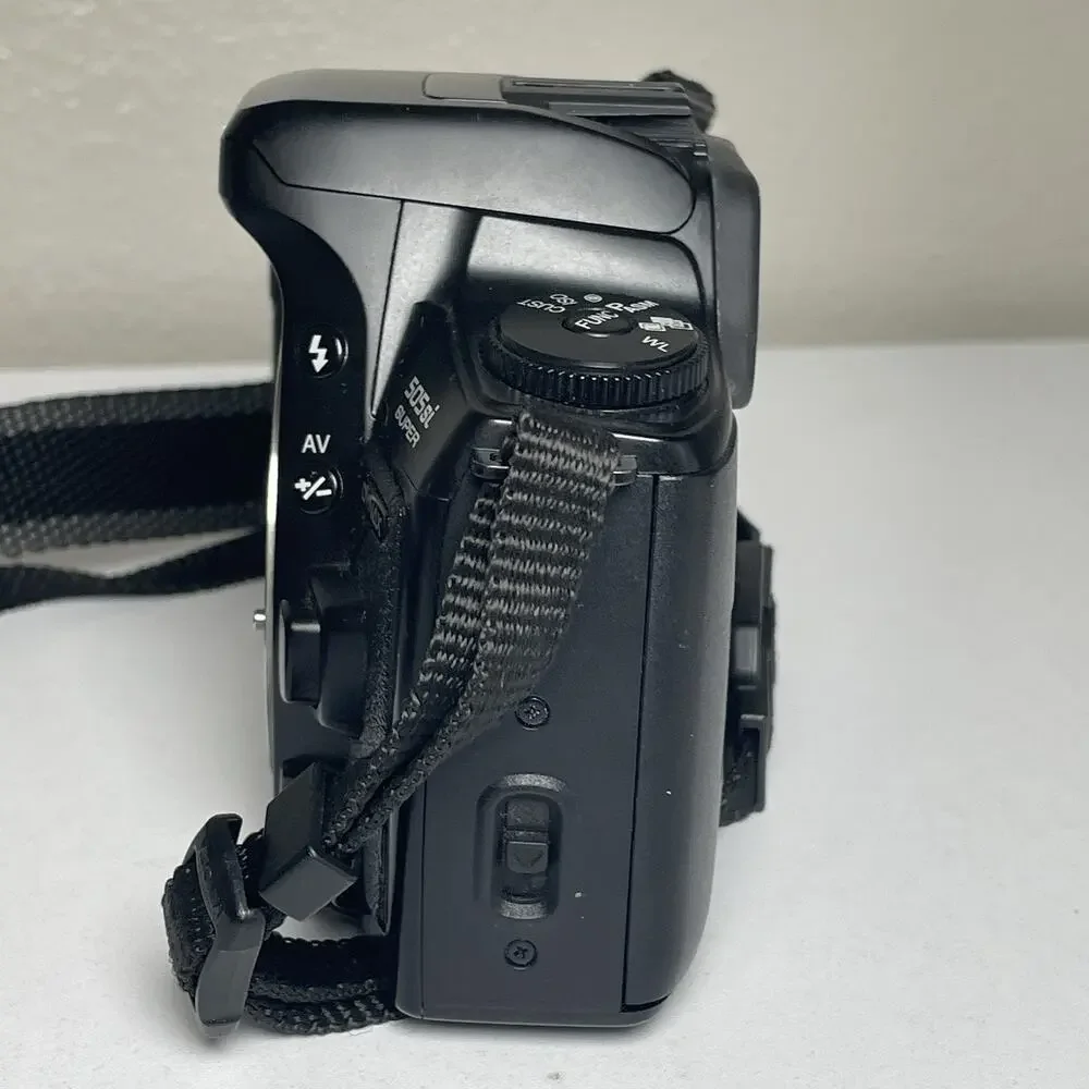 Minolta Dynax 505si Super 35mm SLR Film Camera Body Only UNTESTED